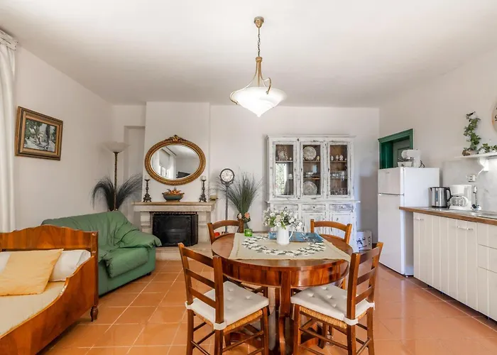 Palazzo Reale Superior Villa Hersonissos (Crete)