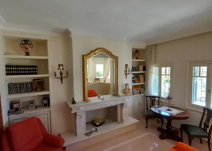 Palazzo Reale Superior * Chersonissos